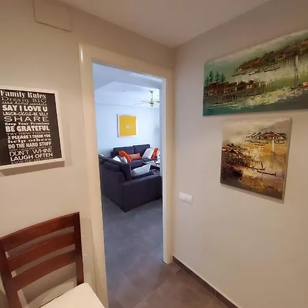 Apartamento Espacioso, Centrico Y Cercano A La Playa. Sitges